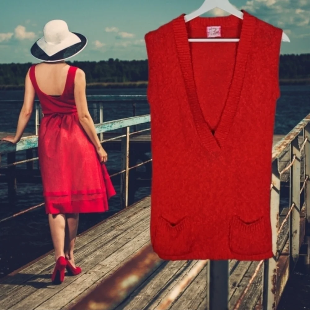 Vintage Red Sweater Vest with Pockets - Picture 3 of 4